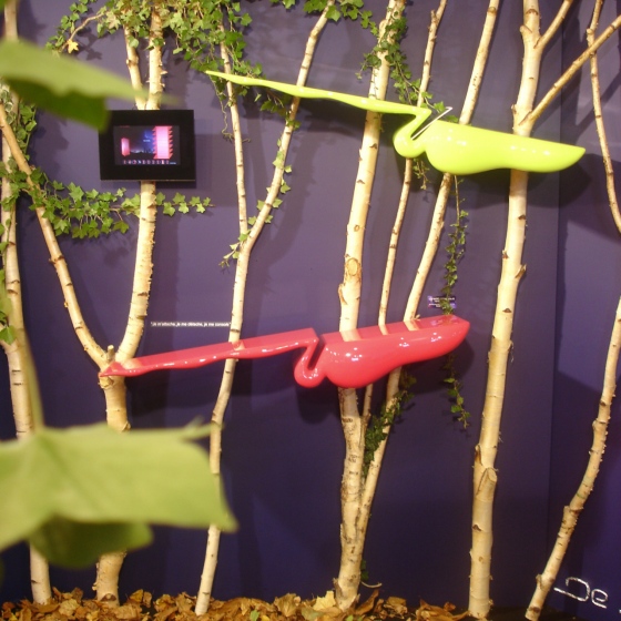 Ces étagères sculpturales semblent en lévitation, limitée à seulement 12 exemplaires