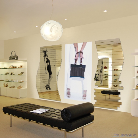 Miroirs design, parfait pour la décoration de votre magasin,votre appartement, les miroirs modulables sont indémodables,une création Française 