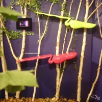 Etagère murale « Je m'attache, je me détache, je me console »