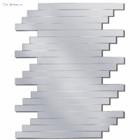 Portrait d'horizon est un miroir au design changeant grasse à ses lamelles de miroir amovibles.En vente chez Steiner à Rouen et 