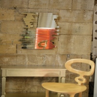 Portrait d'horizon est un miroir au design changeant grasse à ses lamelles de miroir amovibles.En vente chez Steiner à Rouen et 